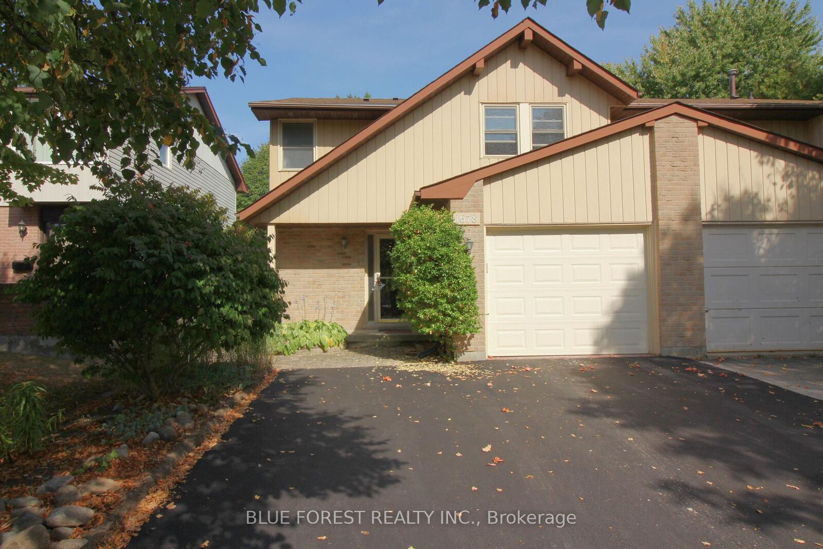 Photo de la propriété:  1678 Attawandaron Road  ON N6G 3M8 