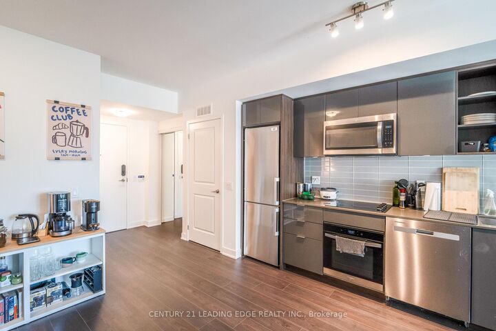 Property Photo:  543 Richmond Street W 712  ON M5V 0W9 
