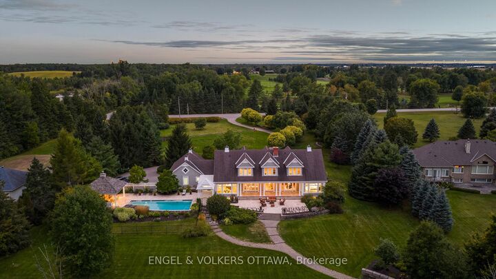 Photo de la propriété:  6029 Rideau Valley Drive N  ON K4M 1B3