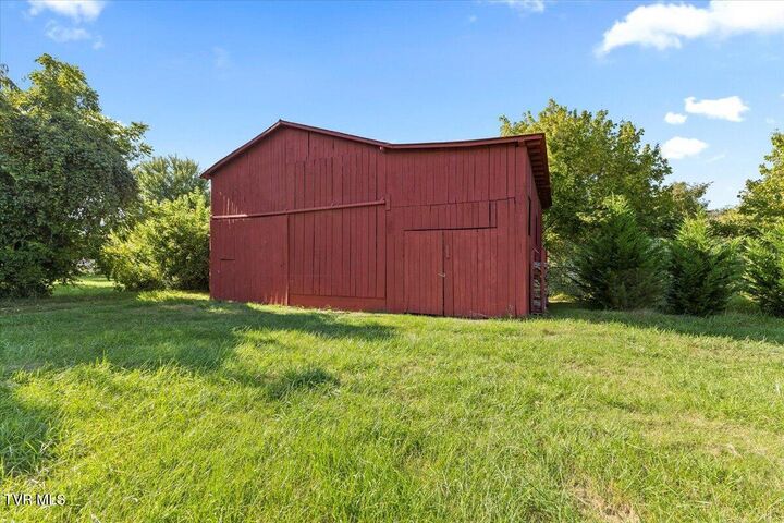 Property Photo:  602 Massachusetts Avenue  TN 37692 