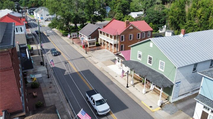 Property Photo:  51 Cross Street  VA 23175