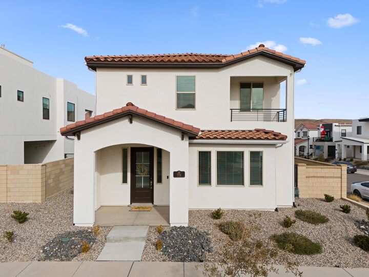 Property Photo:  776 W Scarlet Hill Dr  UT 84790 