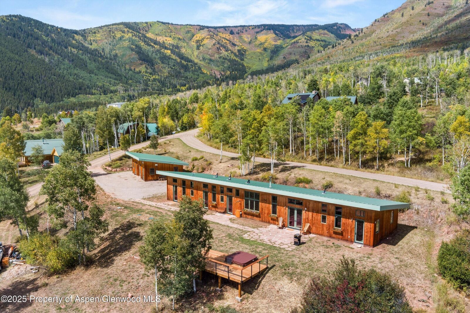 Property Photo:  320 Hawk Lane  CO 81621 
