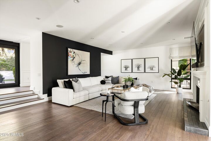 Property Photo: 5328 N 46th Street AZ 85018