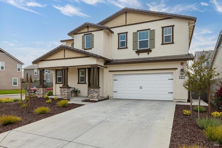 816 Cosmos Drive  Vacaville CA 95687 photo