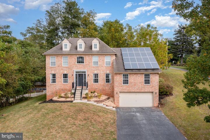 100 Bramblewood Lane  Lewisberry PA 17339 photo