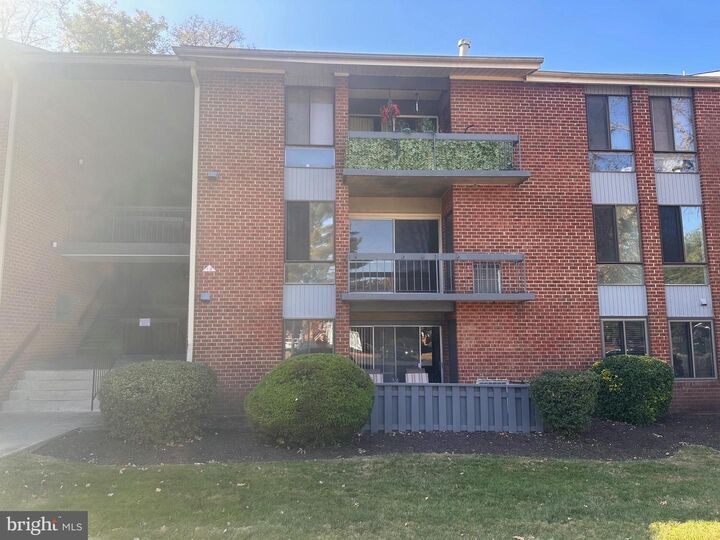 Property Photo:  222 Echelon Road 8  NJ 08043 