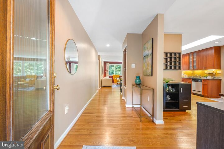 Property Photo:  10411 Adel Road  VA 22124 