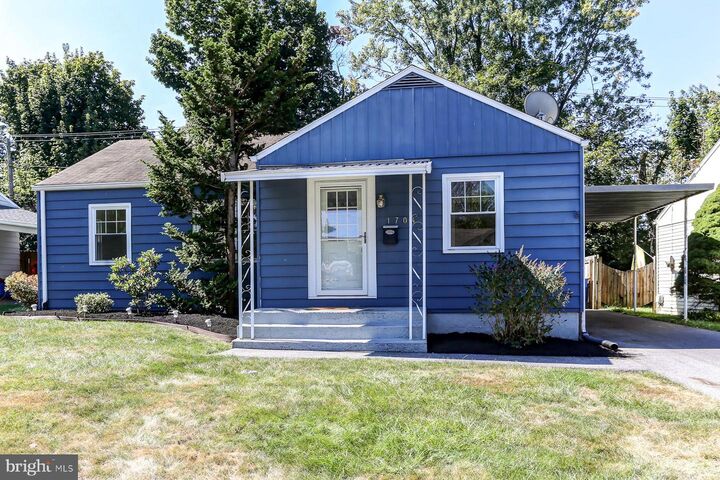 1704 Sherwood Road  New Cumberland PA 17070 photo