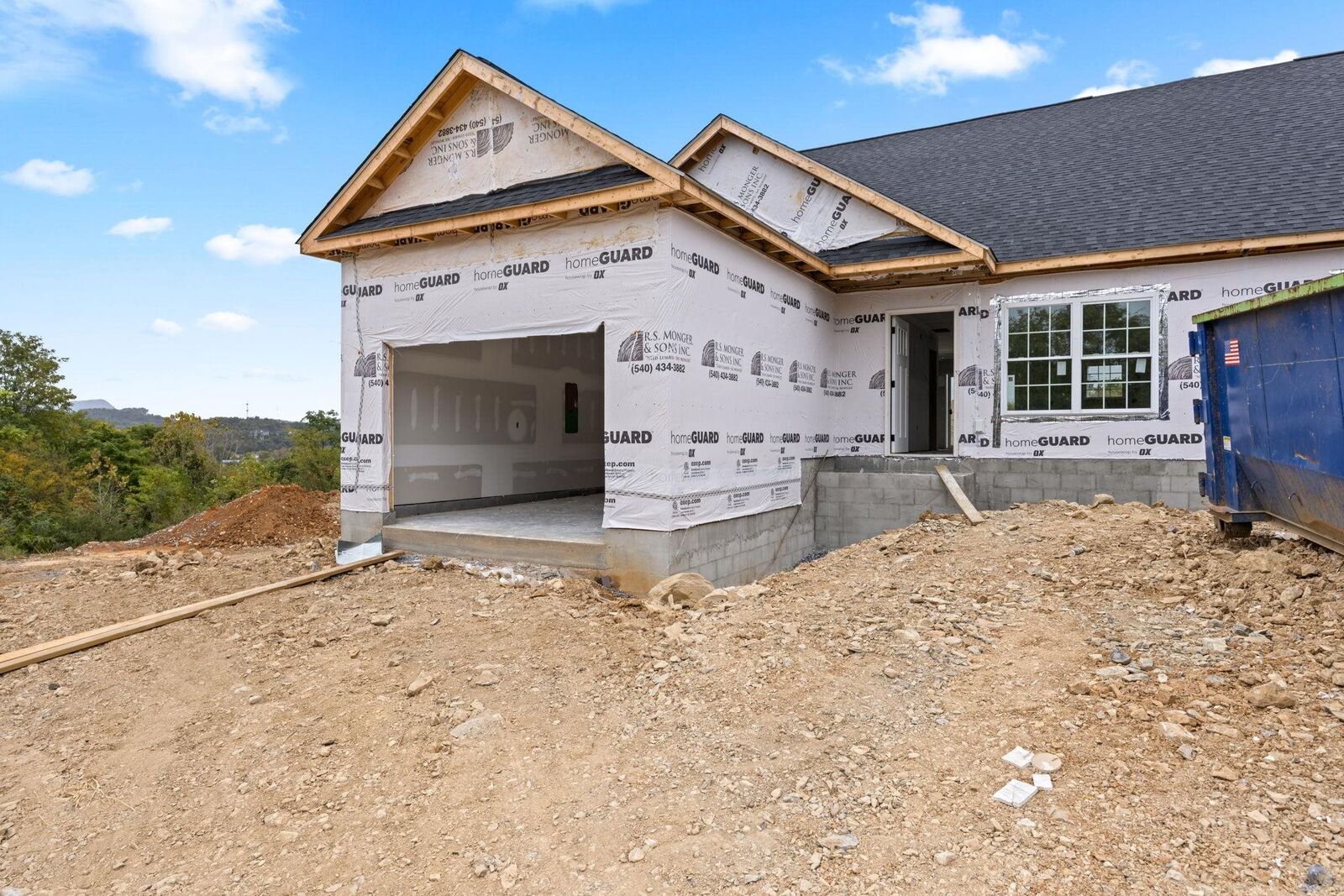 Property Photo:  2105 Willow Hill Dr  VA 22801 