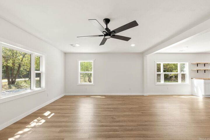 Property Photo:  8020 Orchard Point Road  AR 72601-3401 