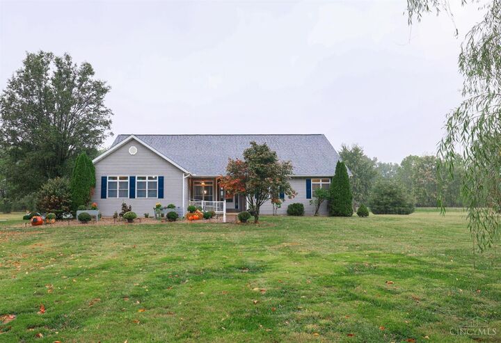 18 Lynn Court  Williamsburg Twp OH 45176 photo