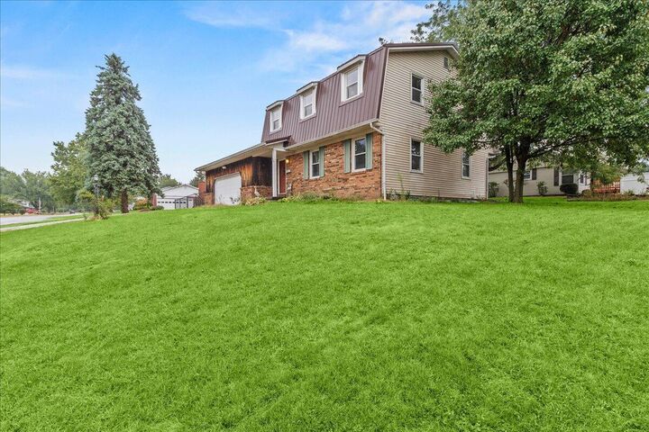 Property Photo:  516 Hilltop Drive  OH 43311 