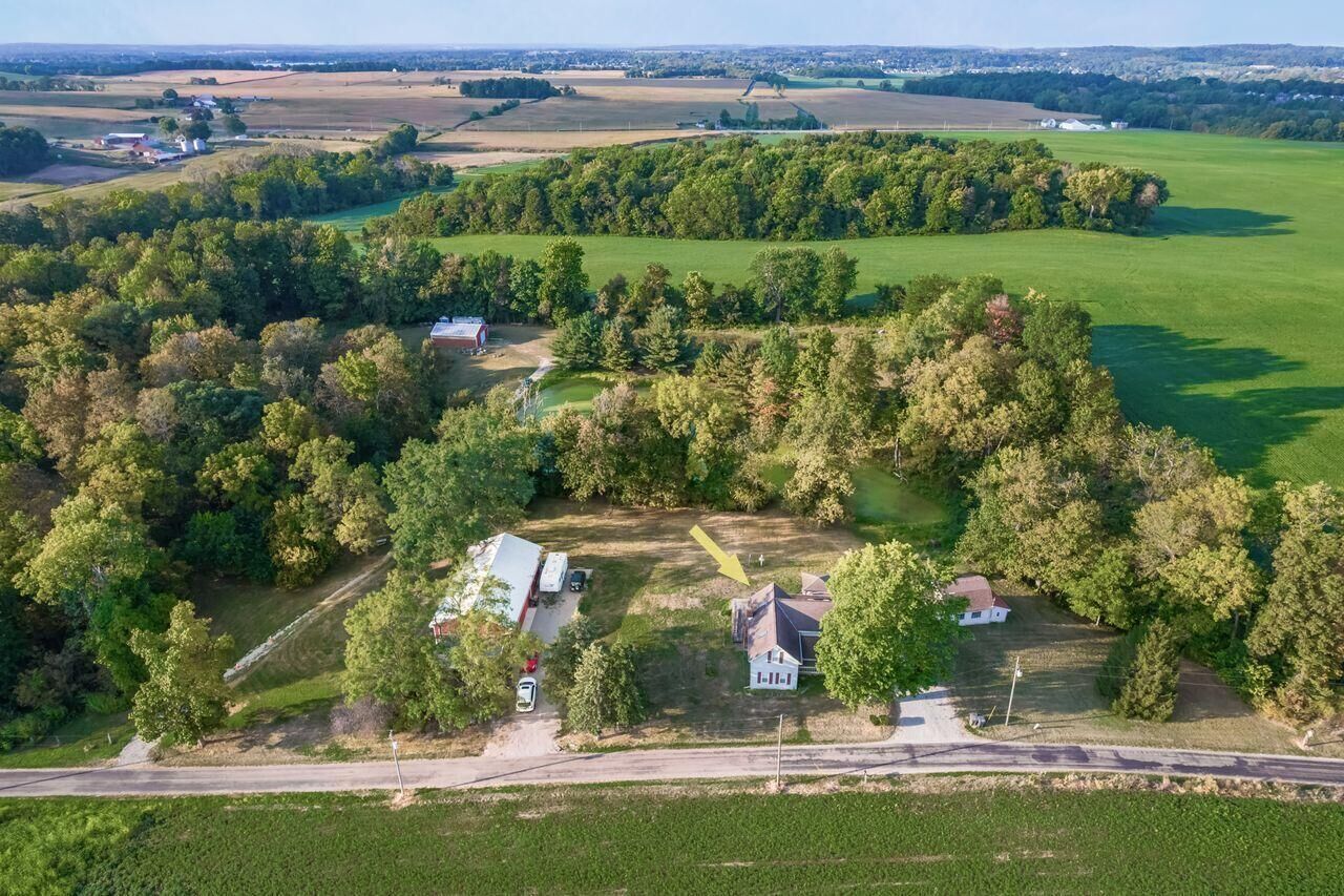 Property Photo:  10472 Township Road 80  OH 43076 