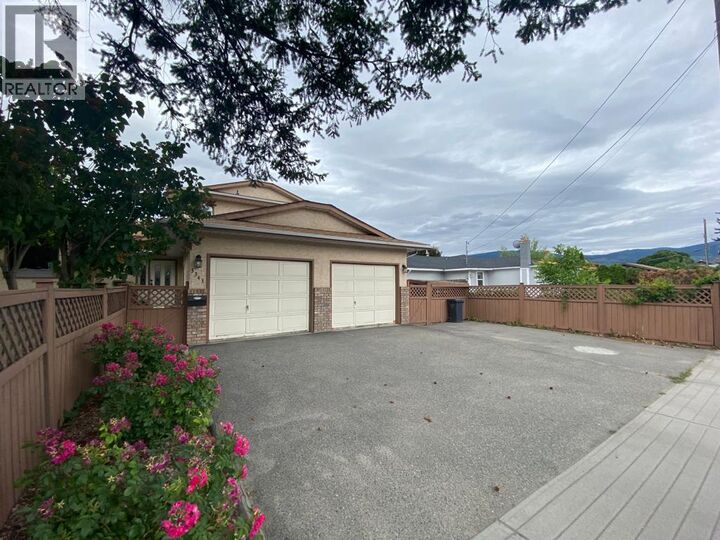 3343 Gordon Drive  Kelowna BC V1W 3M9 photo
