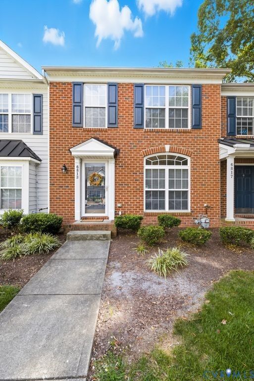 Property Photo: 6813 Grand Brook Court VA 23225