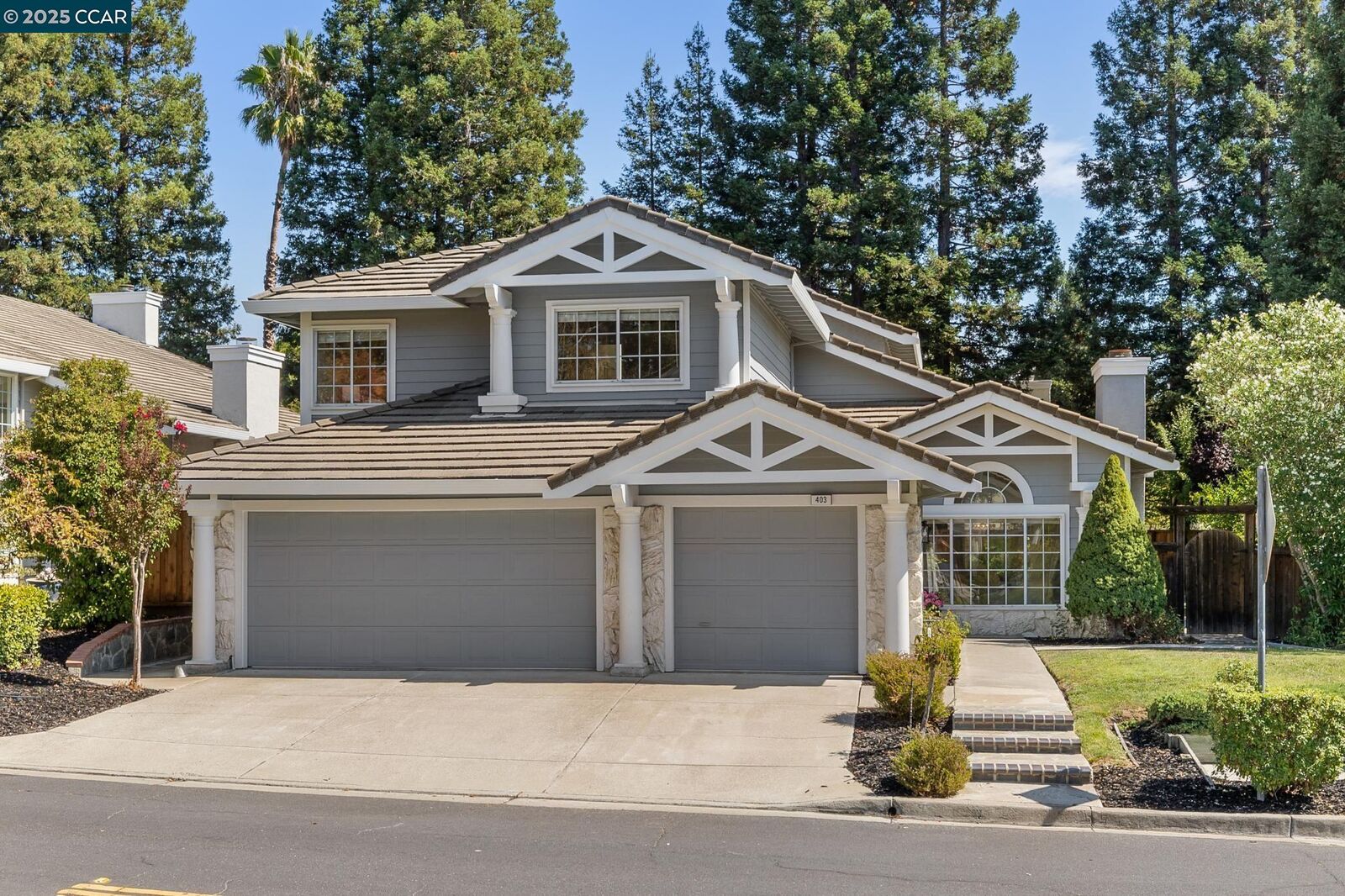 Property Photo: 403 Stoneybrook Ct CA 94506