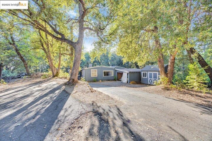 22830 Lazy Z Ln  Sonora CA 95370 photo