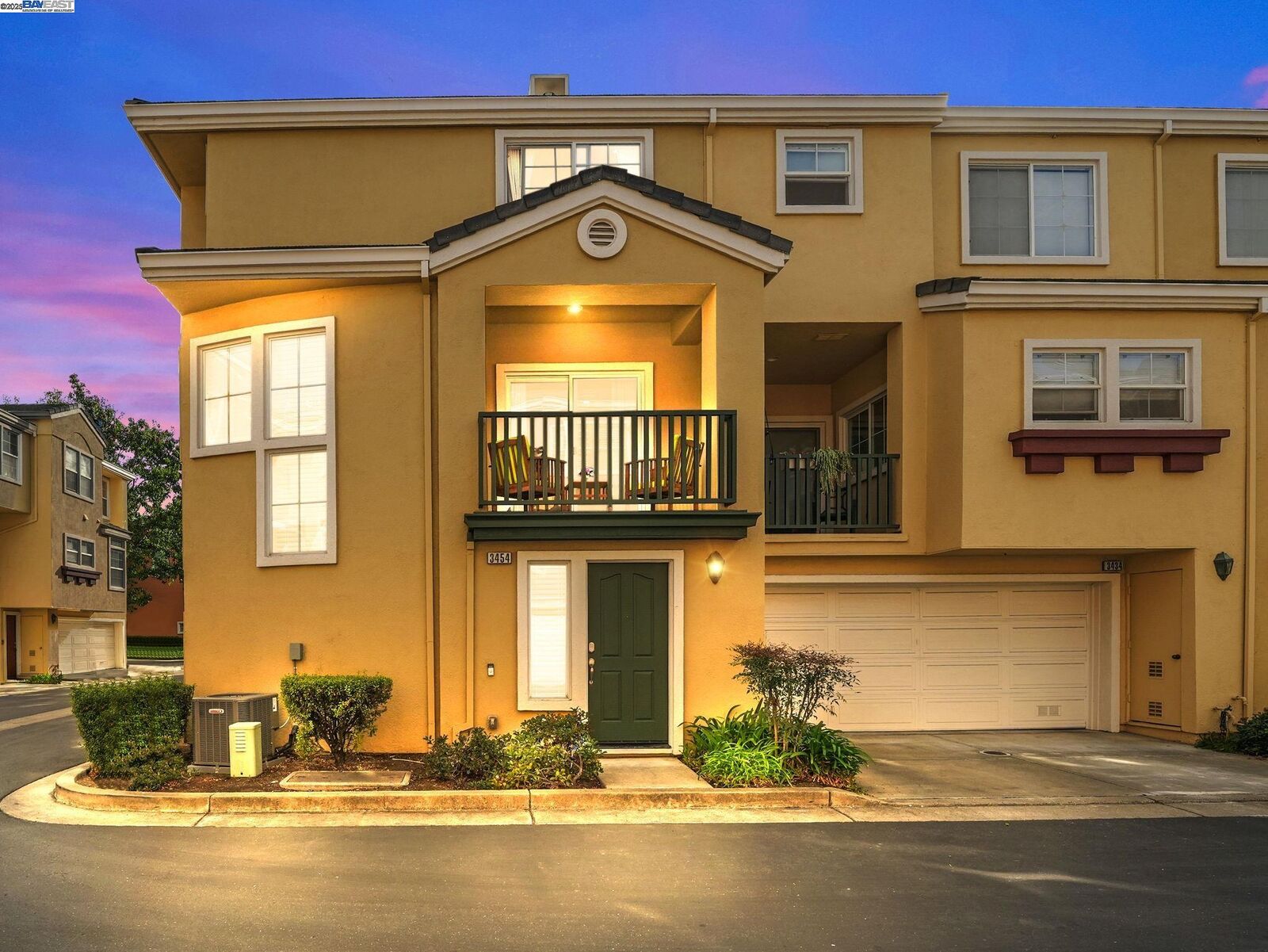 Property Photo:  3454 Dayton Cmn  CA 94538 
