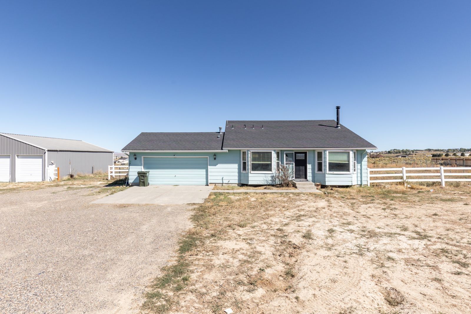 Property Photo: 728 Diamondback Drive NV 89815
