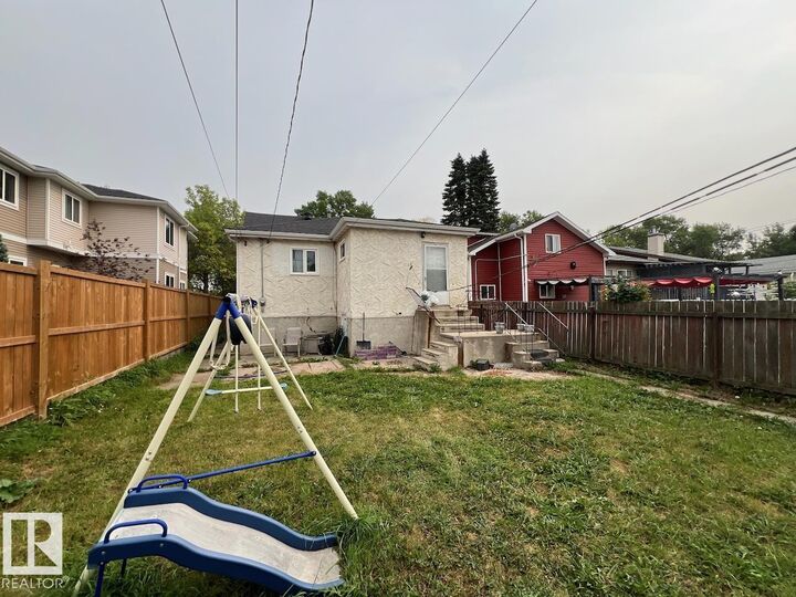Property Photo:  11942 86 Street NW  AB T5B 3K2 