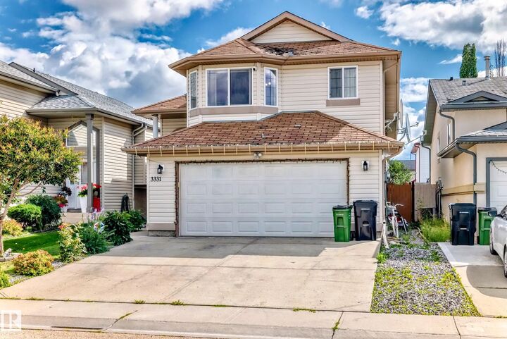 Property Photo:  3331 26 Street NW  AB T6T 1Z4 