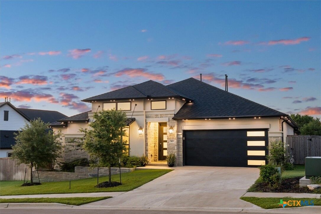 Property Photo:  412 Pin Cherry Pass  TX 78666 
