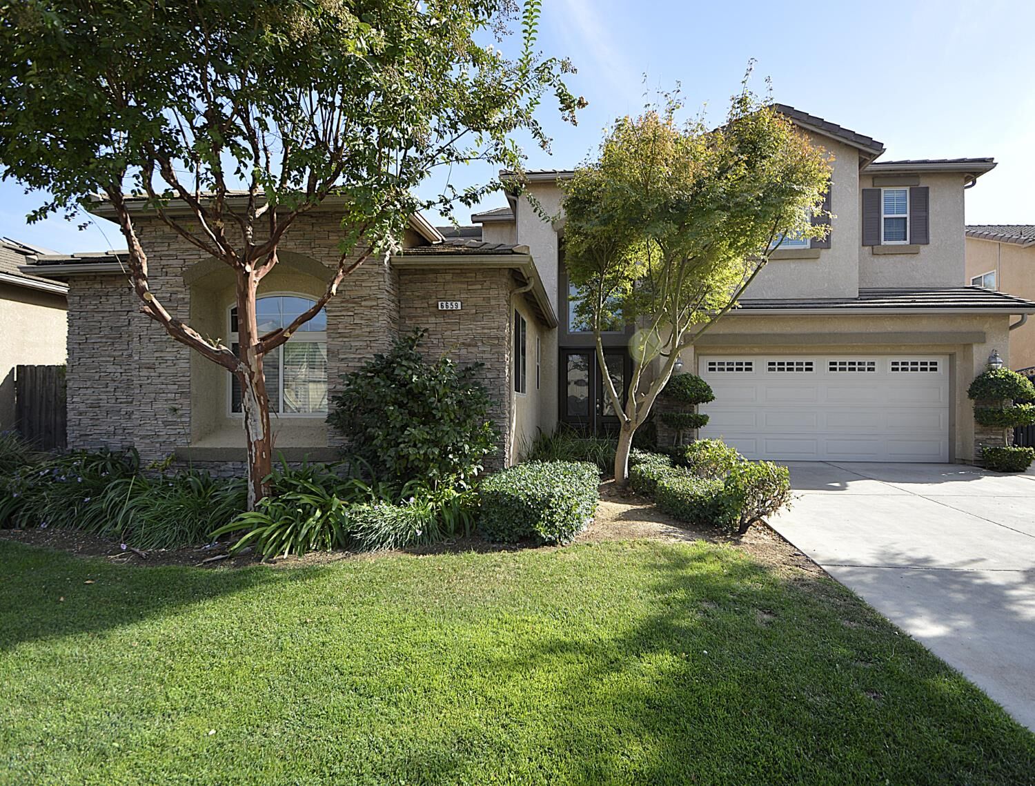 Property Photo:  6659 W Morris Avenue  CA 93723