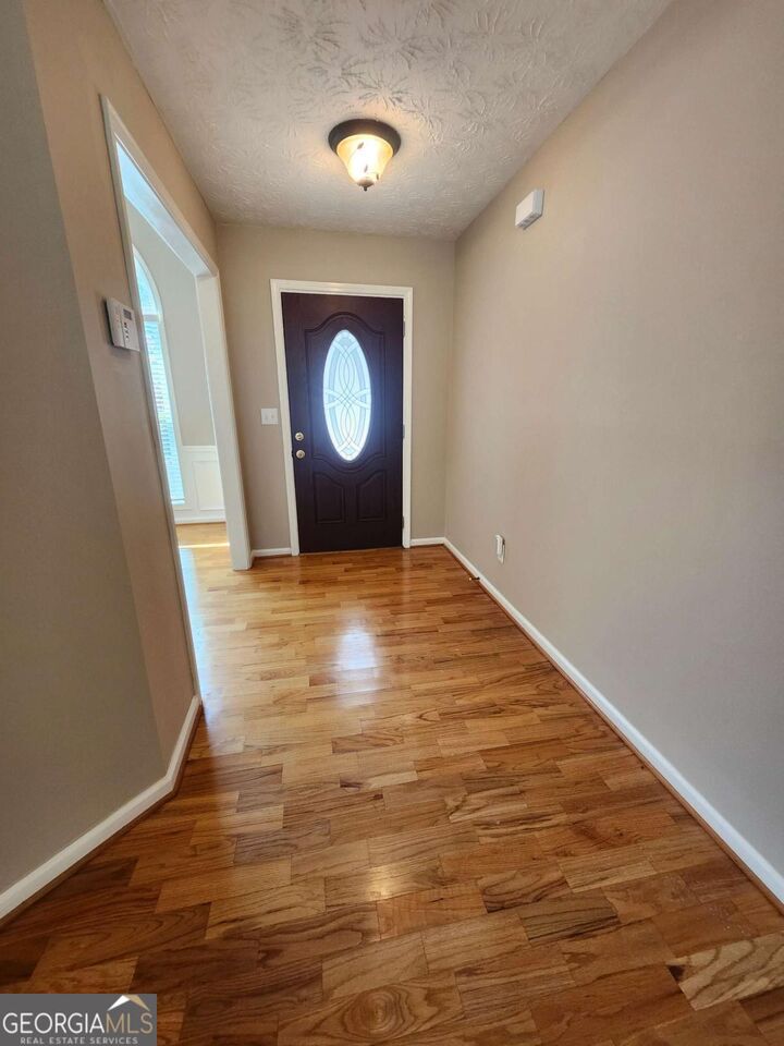 Property Photo: 1052 Ludwick Way GA 30046