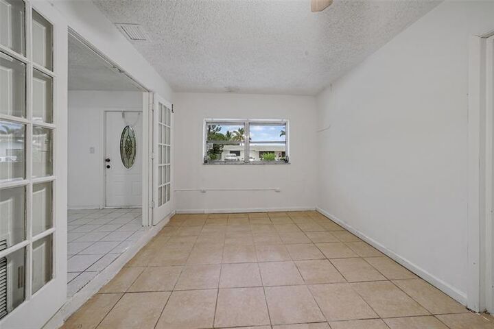 Property Photo: 8461 NW 14th St FL 33024