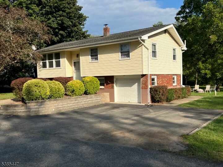 134 Winters Ave  Mansfield Twp. NJ 07865 photo