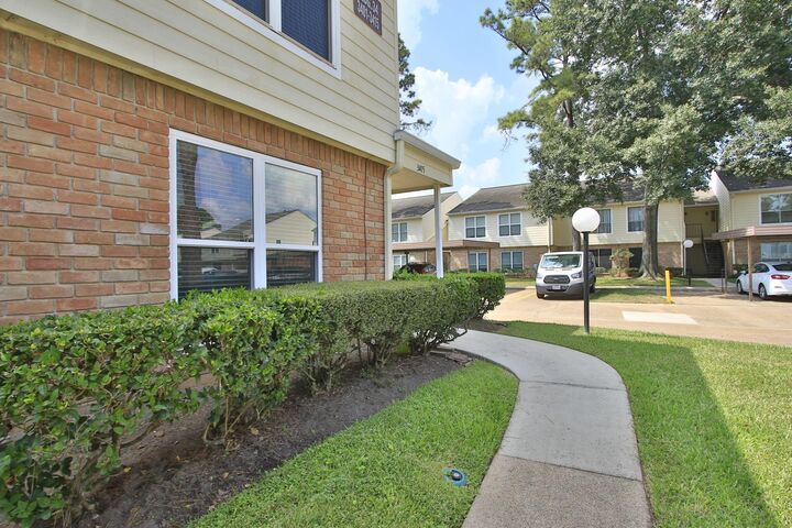 Property Photo:  14555 Wunderlich Drive 3415  TX 77069 