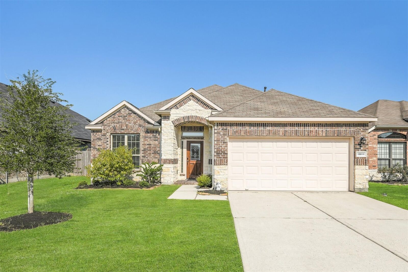 Property Photo:  10010 Red Tamarack Lane  TX 77375 