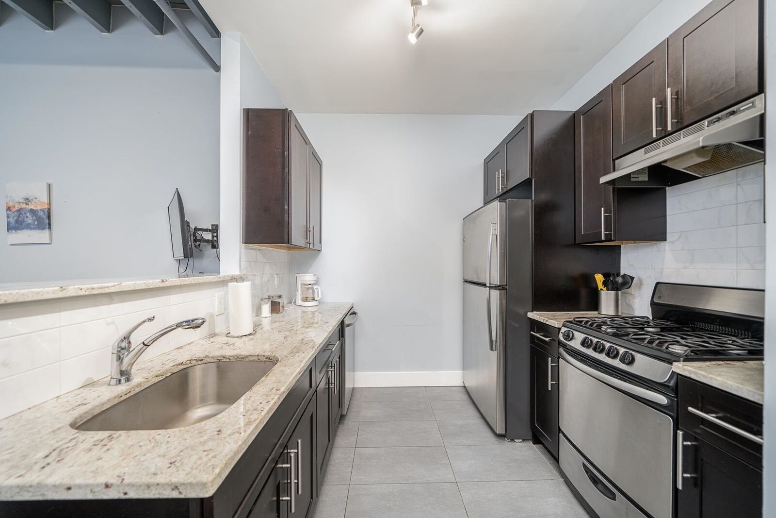 Property Photo:  235 Orient Ave 2  NJ 07305 