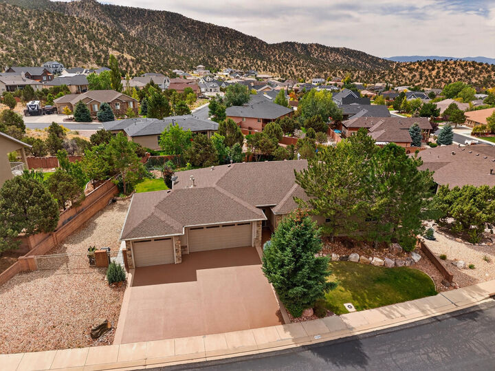 1190 E Nichols Canyon Rd  Cedar City UT 84721 photo