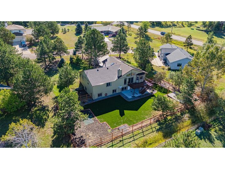 Property Photo: 18175 Briarhaven Ct CO 80132