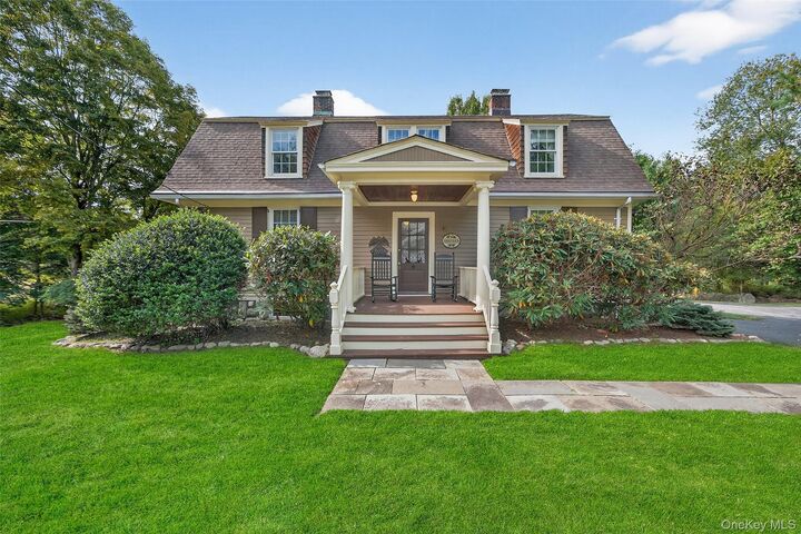 Property Photo:  91 Eagle Valley Road  NY 10974 