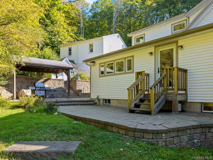 Property Photo:  41 Vista Maria Road  NY 12420 