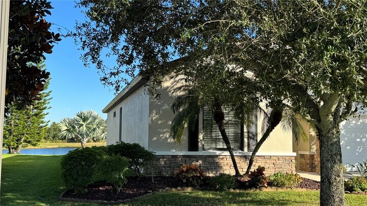 Property Photo: 5616 107th Terrace E FL 34219