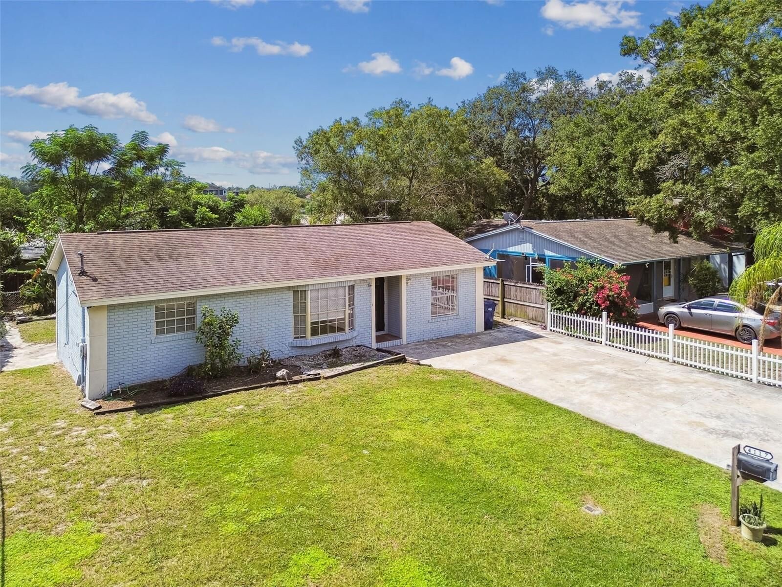 Property Photo: 4117 E Sewaha Street FL 33617