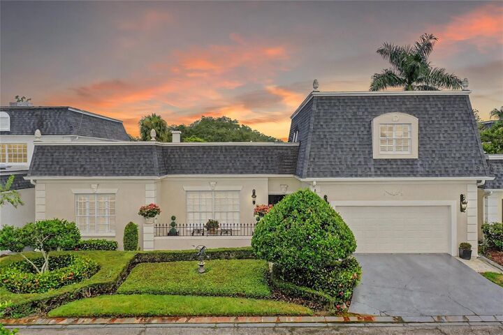 Property Photo:  925 Ashington Place 3  FL 32804