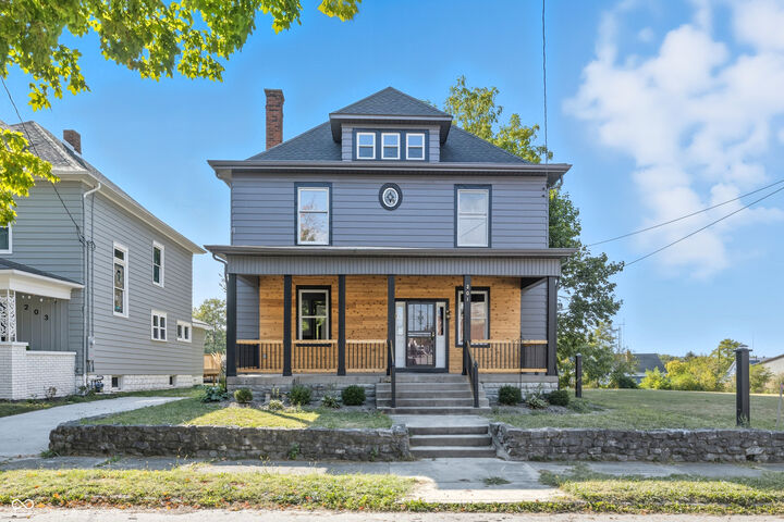 Property Photo:  201 S 11th Street  IN 47362 