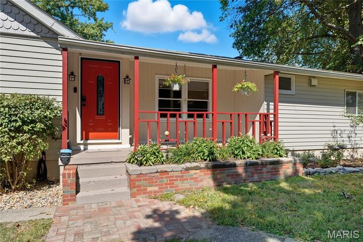Property Photo:  935 Spring Avenue  MO 63301 