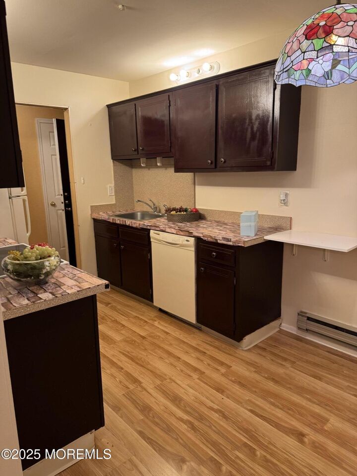 Property Photo:  71 Overlook Way H  NJ 07726 