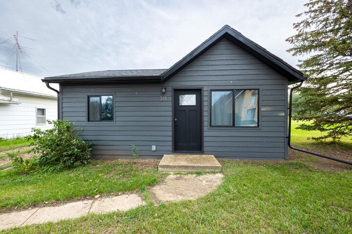 Property Photo:  311 6th Street  SD 57760 