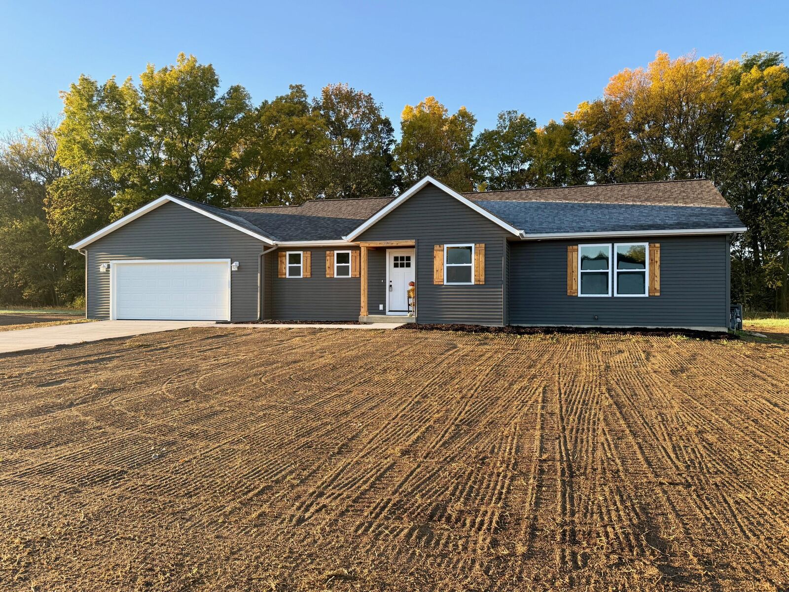 Property Photo:  3216 Signal Point Drive  MI 49010 