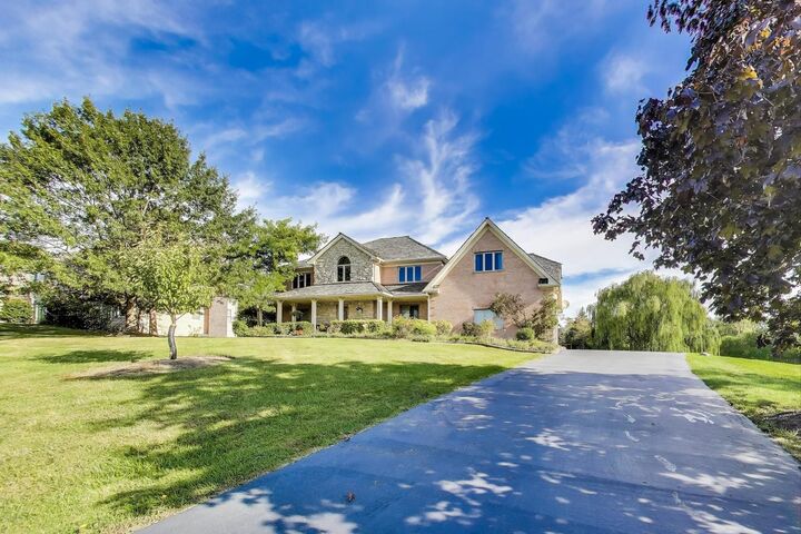 Property Photo:  179 Sycamore Drive  IL 60047 