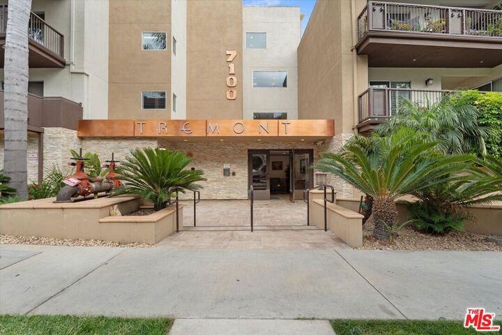 7100 Alvern Street 317  Los Angeles CA 90045 photo