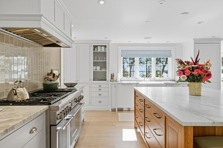 Property Photo:  650 Mere Point Road  ME 04011 