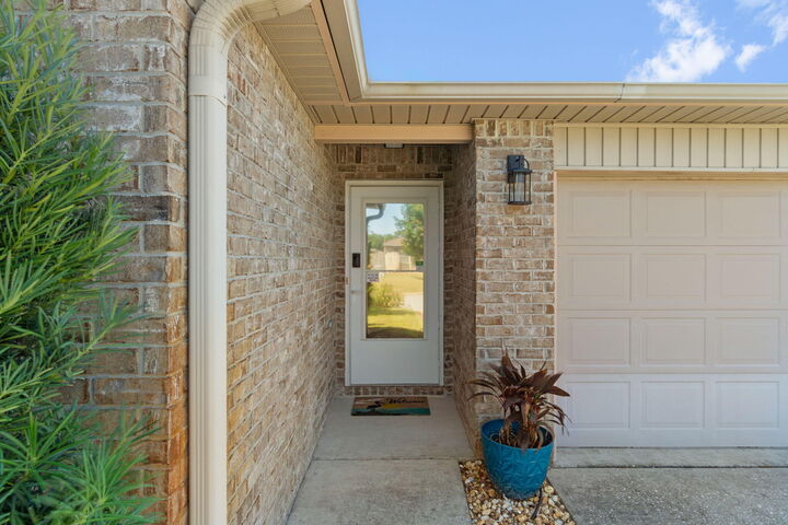 Property Photo:  7969 Promise Creek Road  FL 32566 